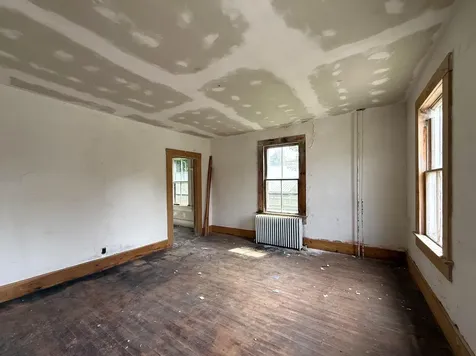 3 Willow Street Eastport ME 04631