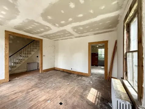 3 Willow Street Eastport ME 04631