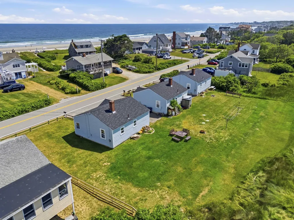 18-22 Fortunes Rocks Road Biddeford ME 04005