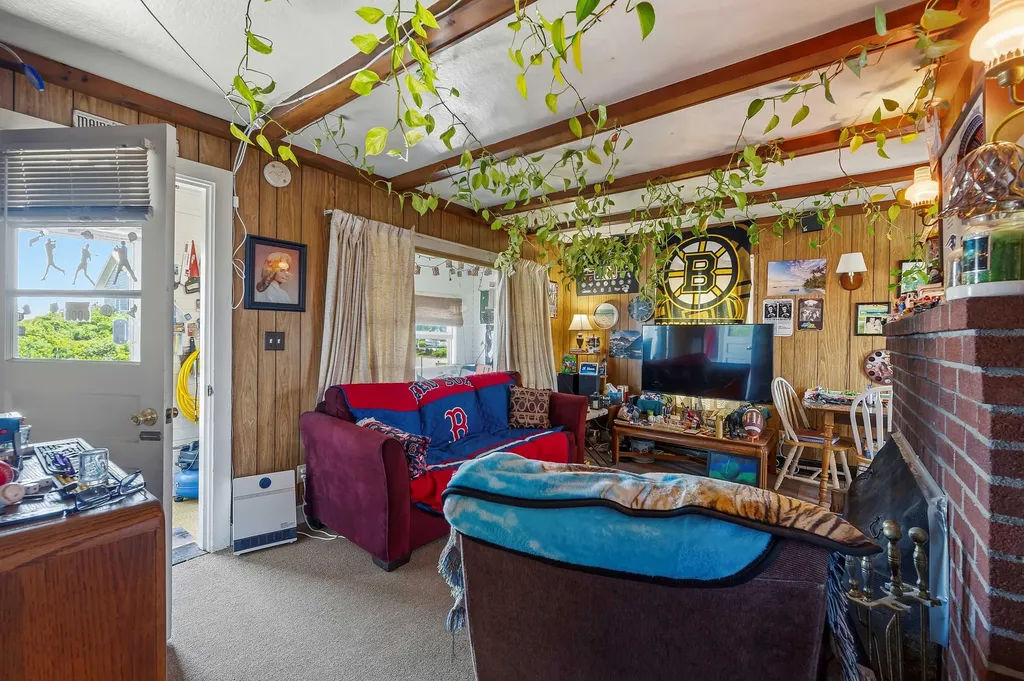 18-22 Fortunes Rocks Road Biddeford ME 04005