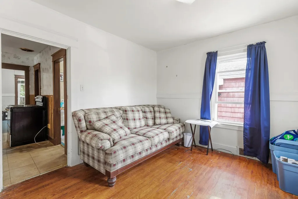 72 Scribner Boulevard Lewiston ME 04240