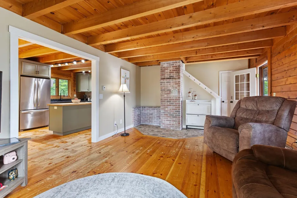 61 Blue Spruce Farm Road Westbrook ME 04092