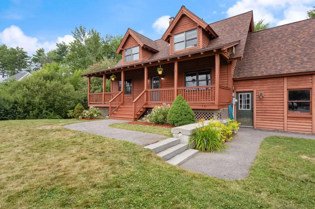 61 Blue Spruce Farm Road Westbrook ME 04092