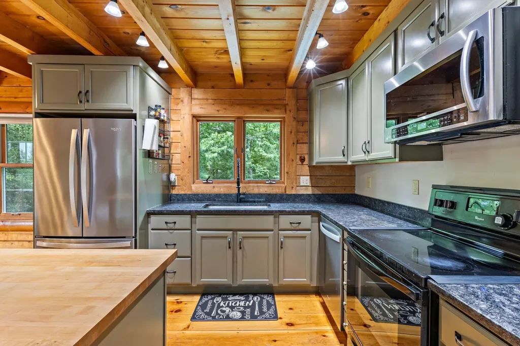 61 Blue Spruce Farm Road Westbrook ME 04092