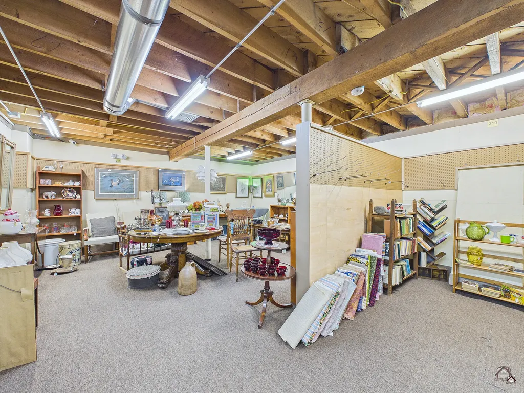 2880 Riverside Drive Vassalboro ME 04989