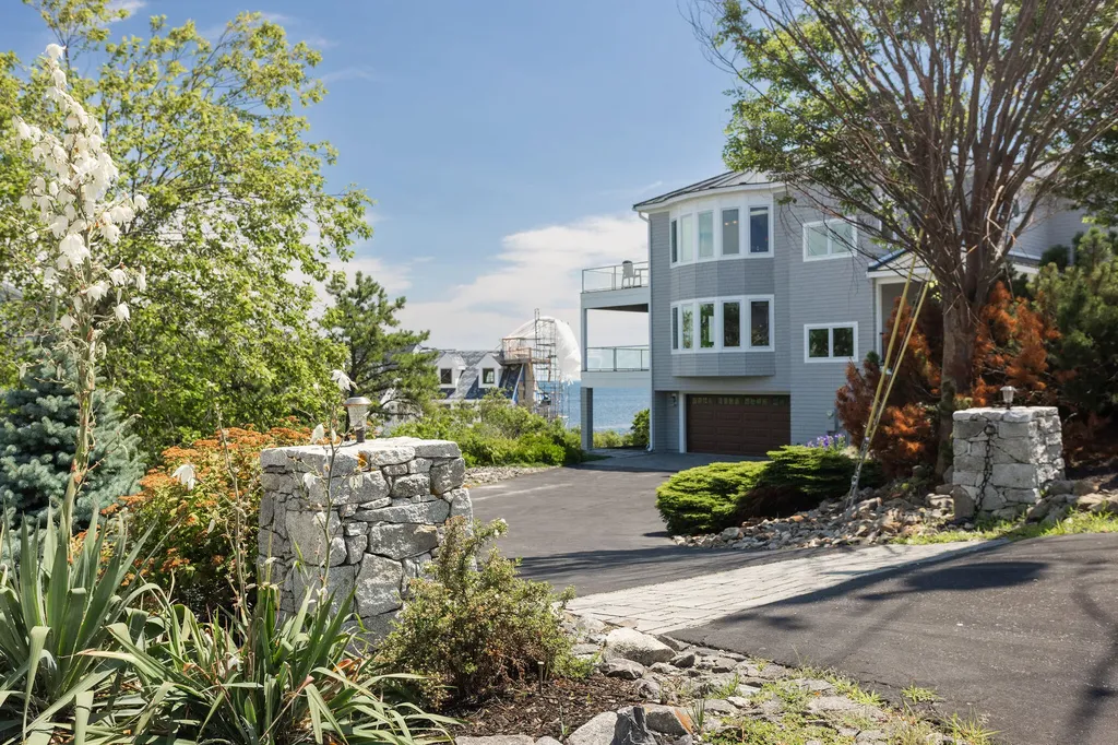 249 Nubble Road York ME 03909