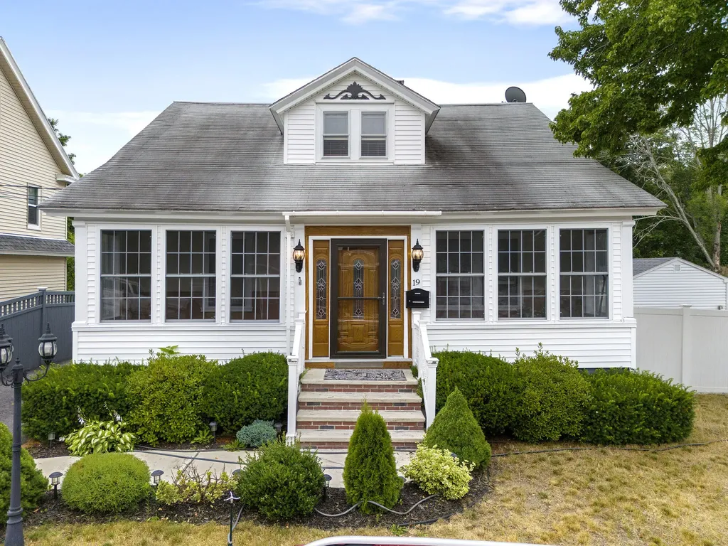 19 Kilby Street Sanford ME 04073