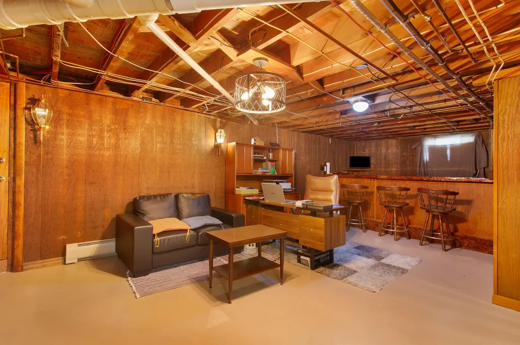 19 Kilby Street Sanford ME 04073
