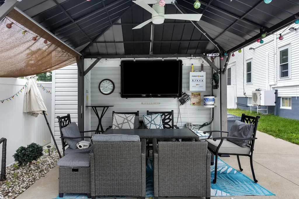 19 Kilby Street Sanford ME 04073