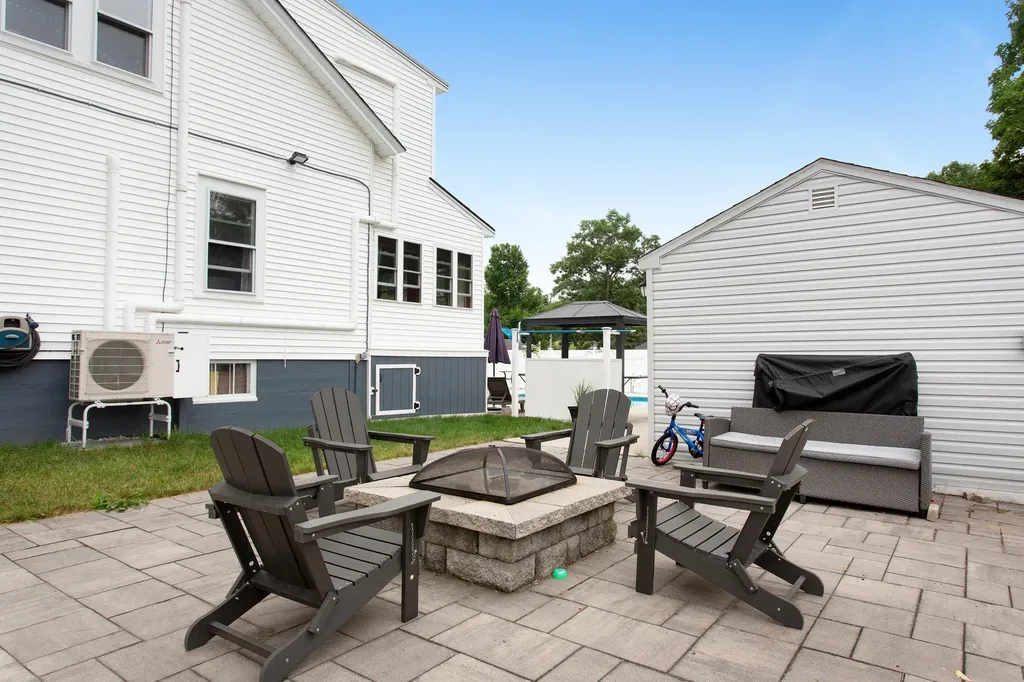 19 Kilby Street Sanford ME 04073