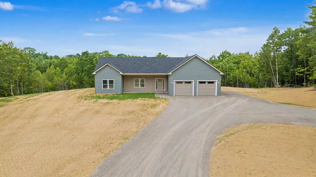 18 Rockwood Estates Windsor ME 04363