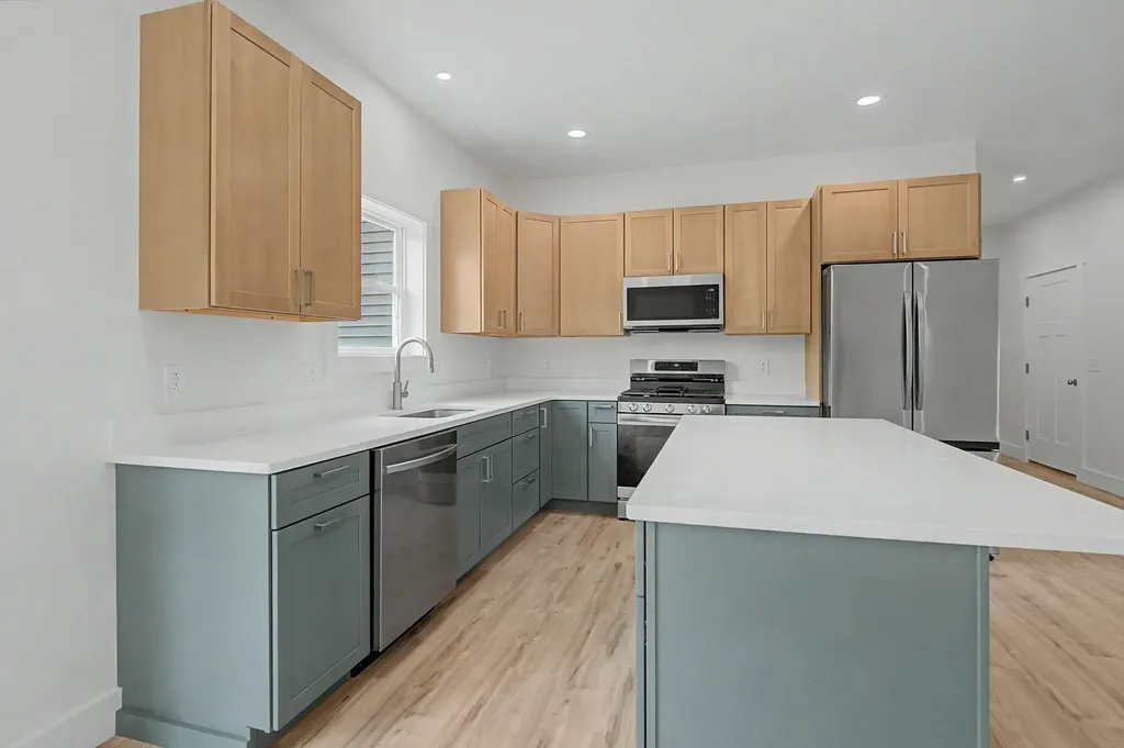 18 Rockwood Estates Windsor ME 04363