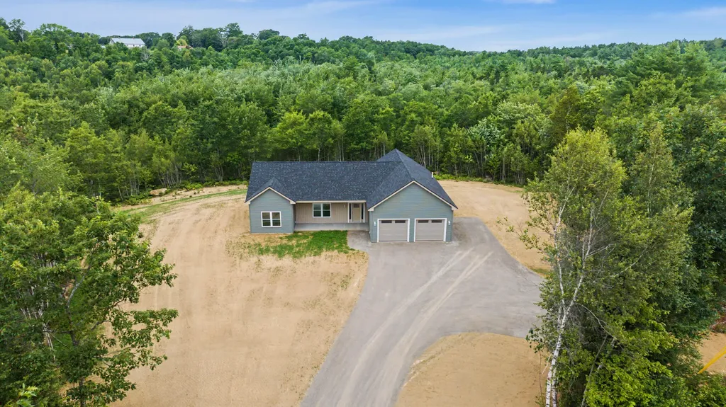 18 Rockwood Estates Windsor ME 04363