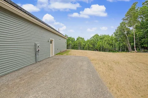 18 Rockwood Estates Windsor ME 04363