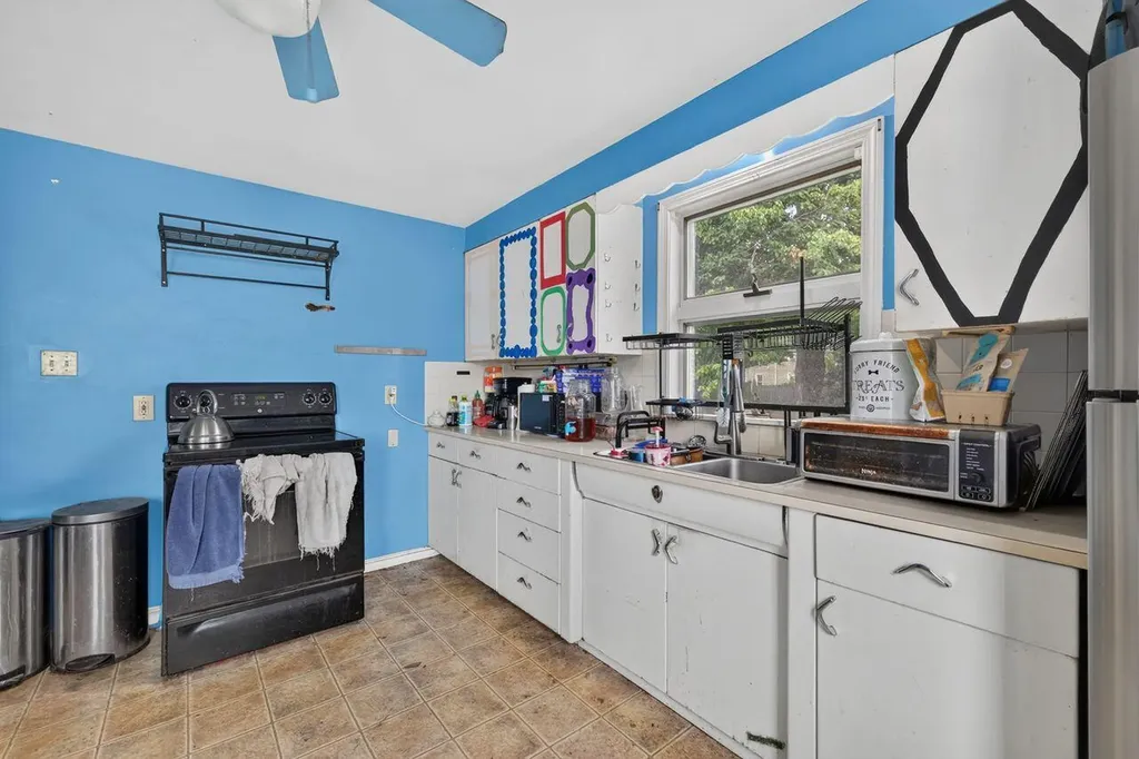 88 Mayer Road Portland ME 04102