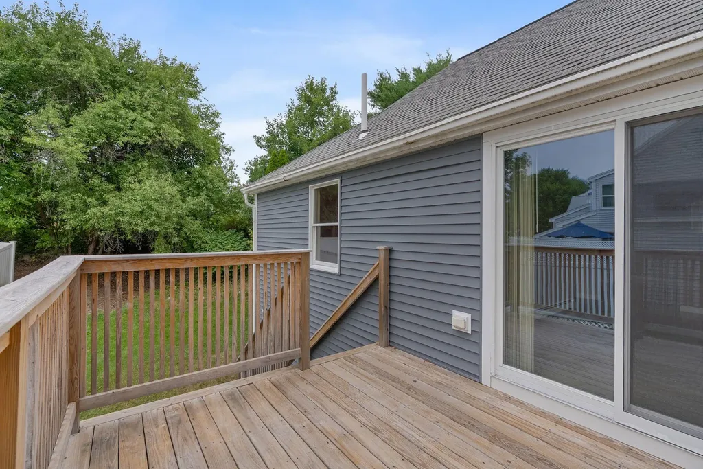 5 Summit Circle Westbrook ME 04092