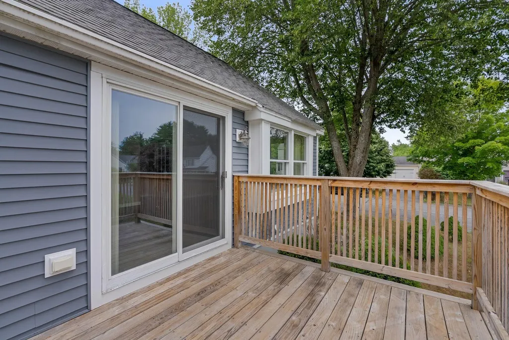 5 Summit Circle Westbrook ME 04092
