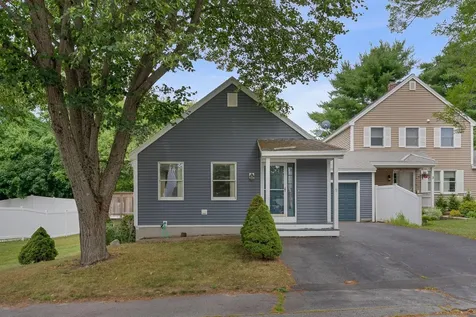 5 Summit Circle Westbrook ME 04092