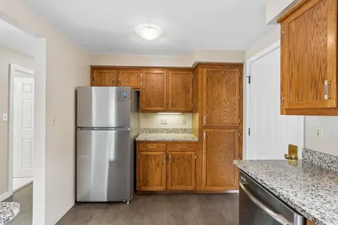 5 Summit Circle Westbrook ME 04092