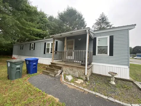 665 Saco Street Westbrook ME 04092