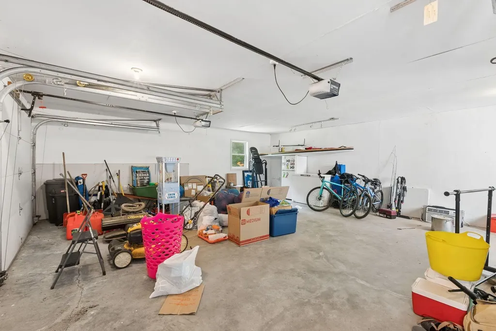 31 Station Hill Road Vassalboro ME 04989