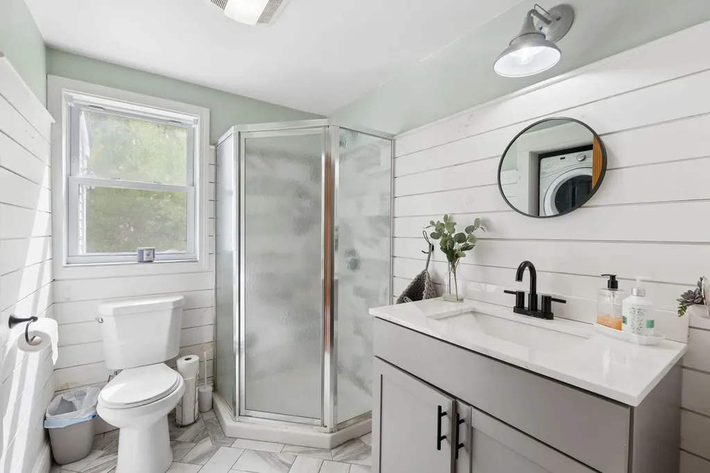 31 Station Hill Road Vassalboro ME 04989