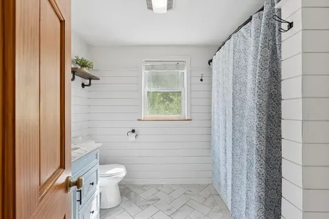 31 Station Hill Road Vassalboro ME 04989