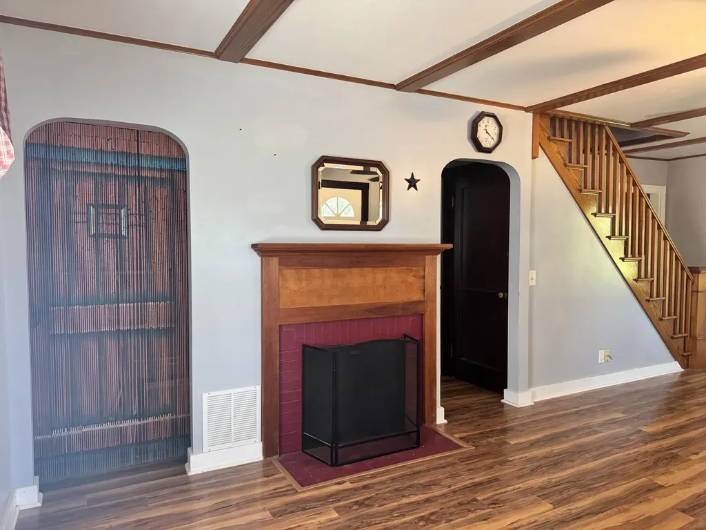 1776 Perkins Ridge Road Auburn ME 04210