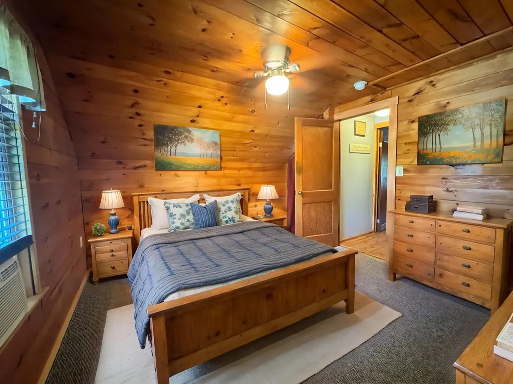 1776 Perkins Ridge Road Auburn ME 04210
