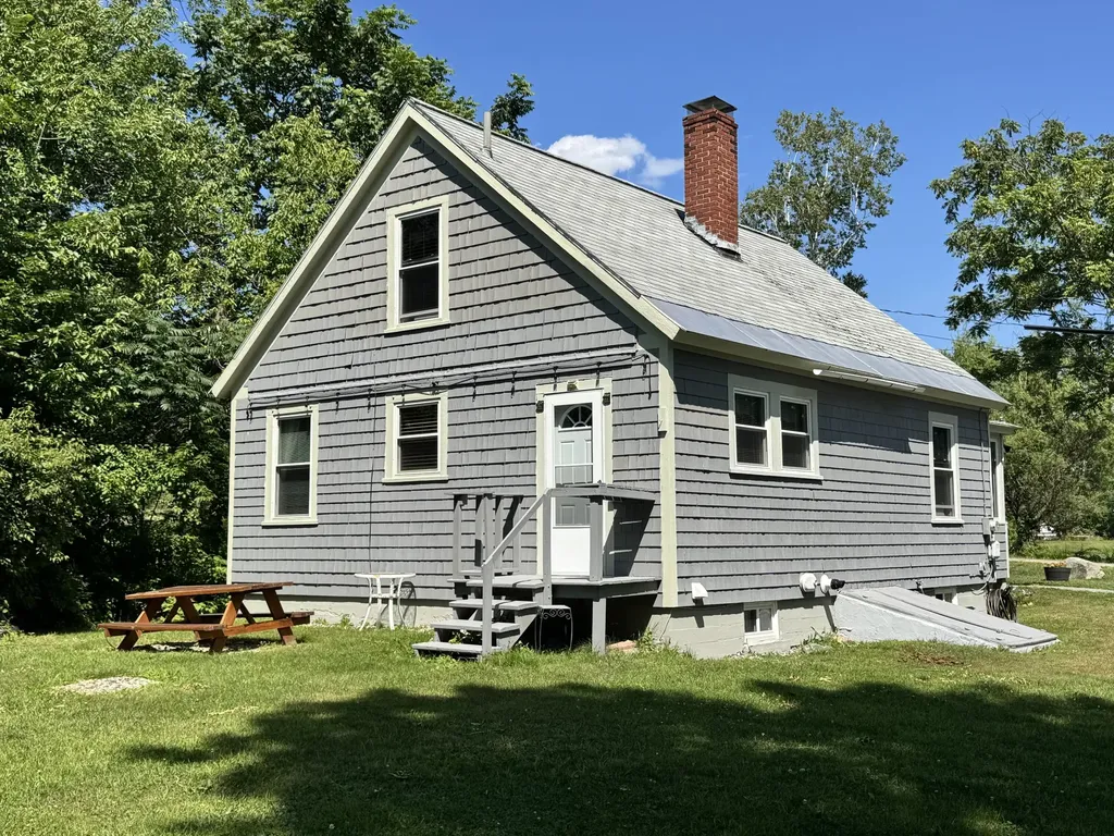 1776 Perkins Ridge Road Auburn ME 04210