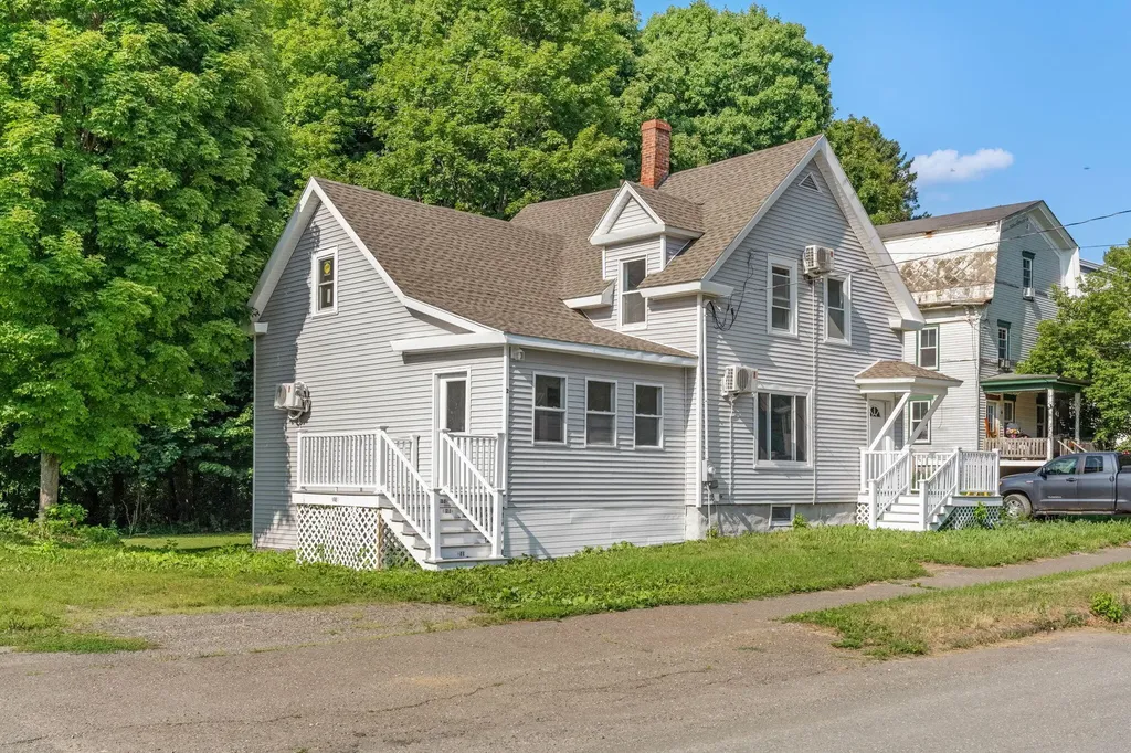 2 Watson Avenue Houlton ME 04730