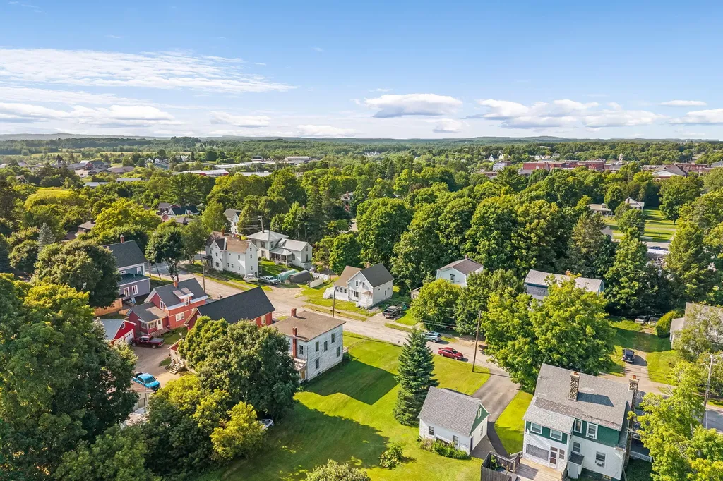 2 Watson Avenue Houlton ME 04730