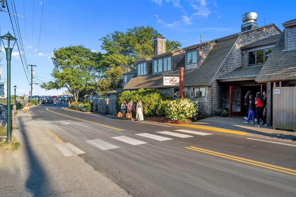 20 Shore Road Ogunquit ME 03907