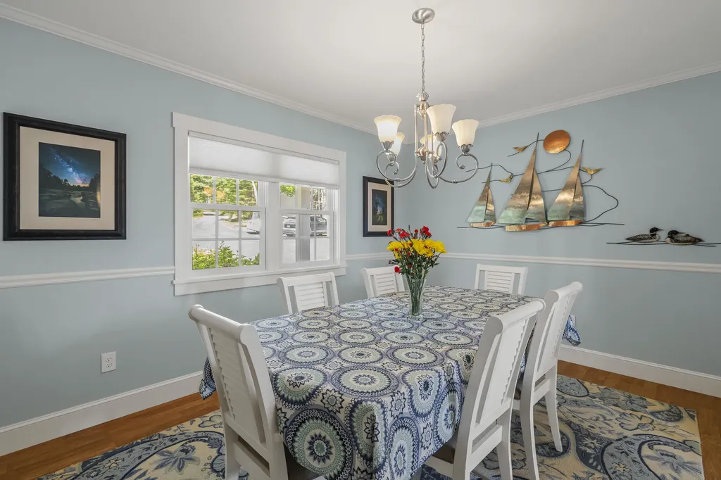 75 Stowaway Road Southport ME 04576
