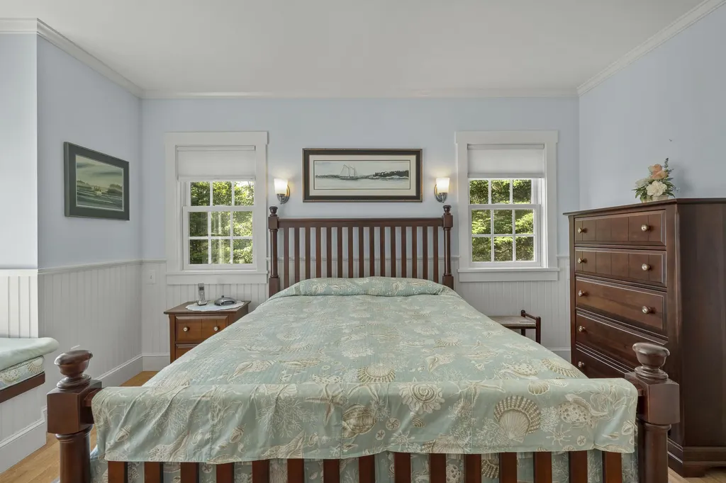 75 Stowaway Road Southport ME 04576