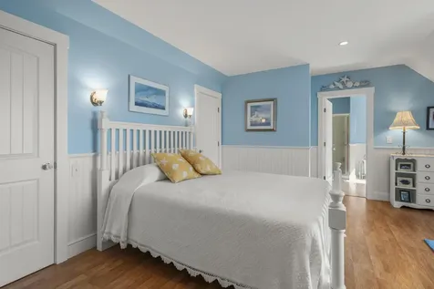 75 Stowaway Road Southport ME 04576