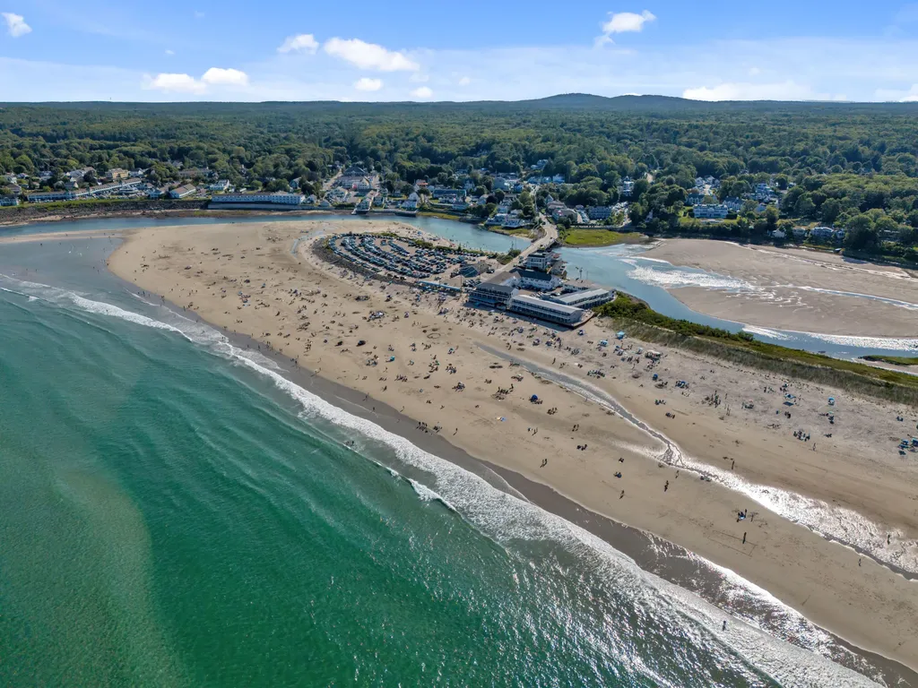 20 Shore Road Ogunquit ME 03907