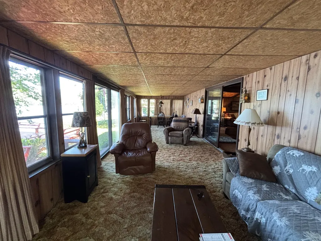 4 N Shore Road Abbot ME 04406