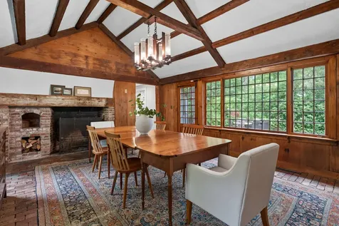 1062 Shore Road Cape Elizabeth ME 04107