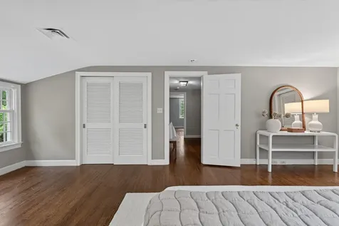 1062 Shore Road Cape Elizabeth ME 04107