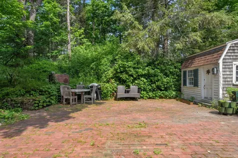 1062 Shore Road Cape Elizabeth ME 04107