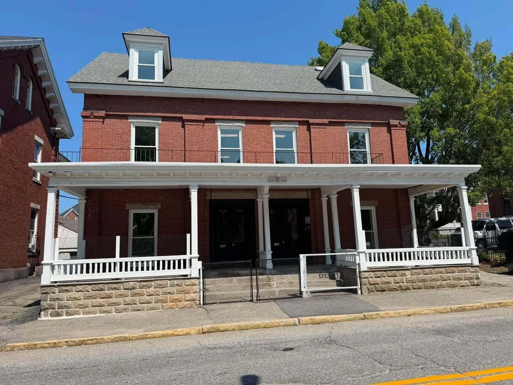 192 Bates Street Lewiston ME 04240