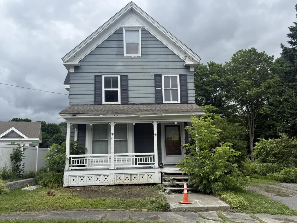 31 Kelsey Street Waterville ME 04901