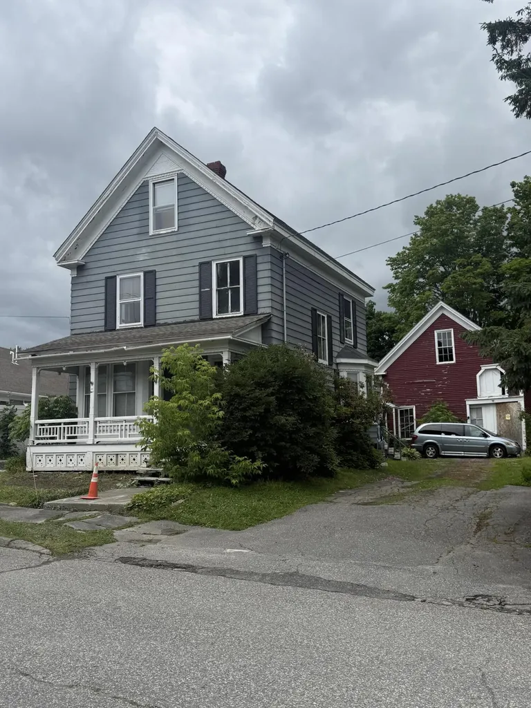 31 Kelsey Street Waterville ME 04901