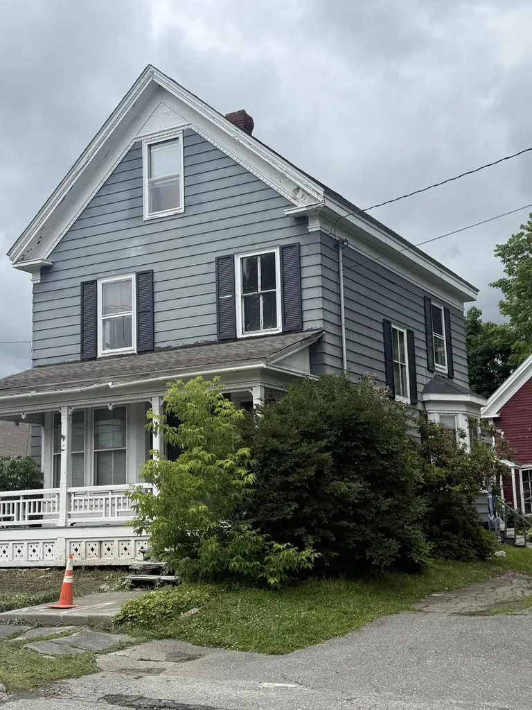 31 Kelsey Street Waterville ME 04901