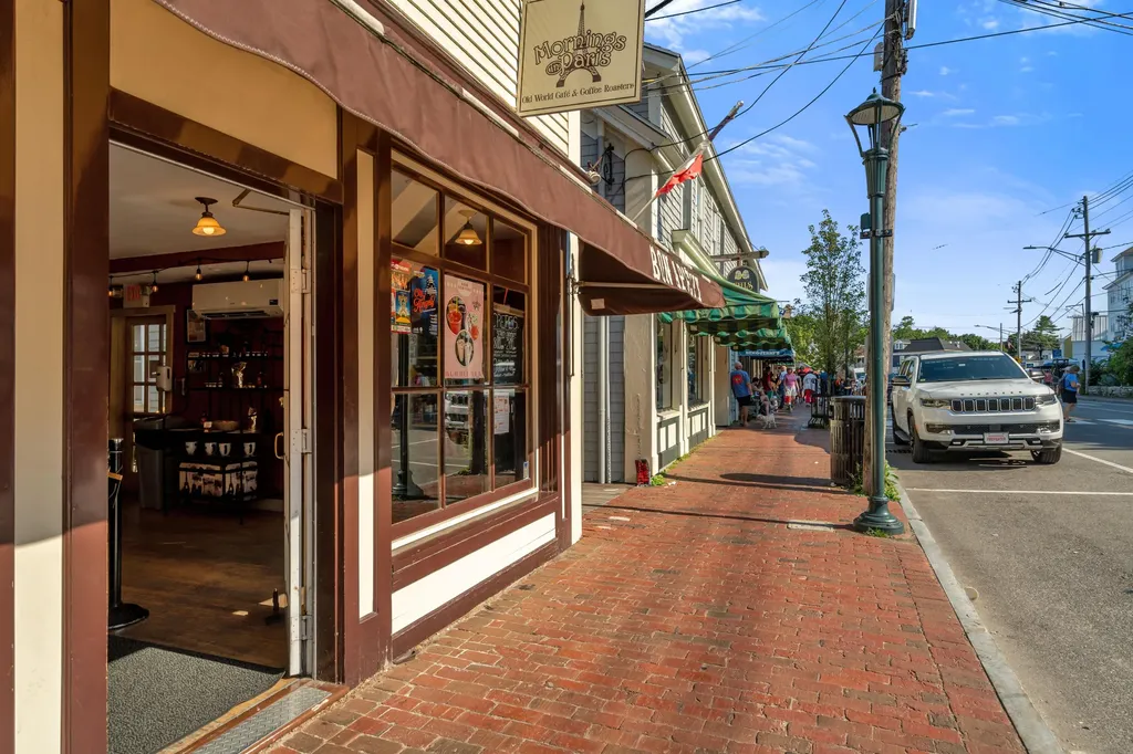 20 Shore Road Ogunquit ME 03907