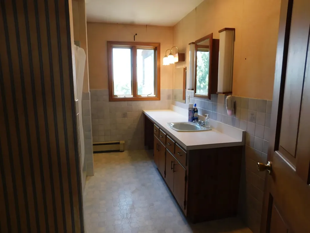 41 Brown Farm Road Solon ME 04979