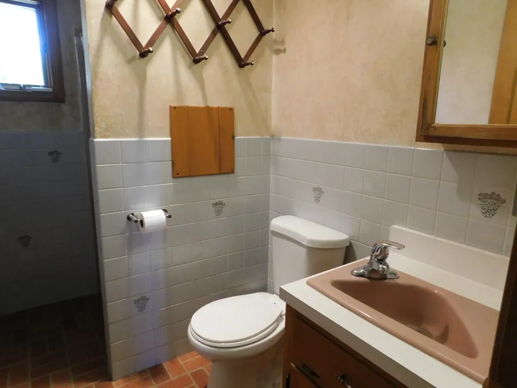 41 Brown Farm Road Solon ME 04979