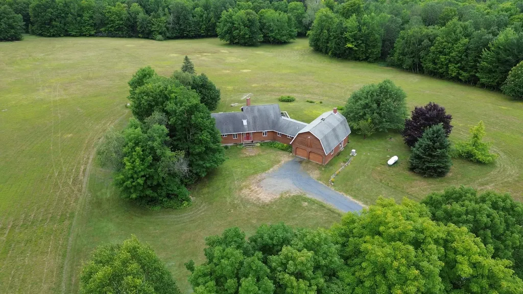 41 Brown Farm Road Solon ME 04979