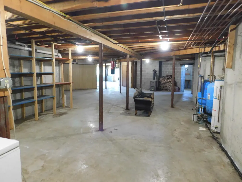 41 Brown Farm Road Solon ME 04979